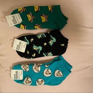 3 Pairs of Novelty Black and Green Socks